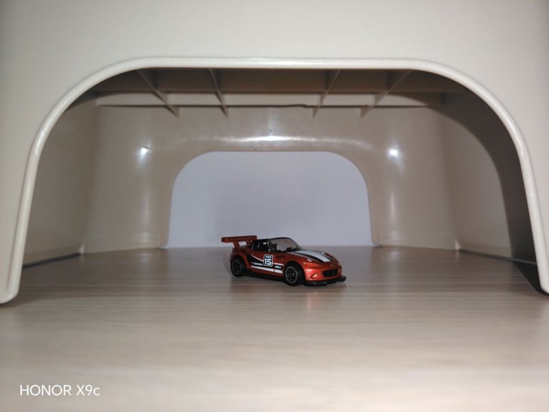 Mazda MX-5 Miata roadster