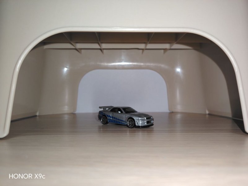 Nissan Skyline GT-R R34